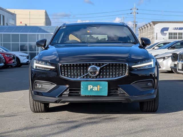 VOLVO V60 CROSS COUN 2024 Image 31