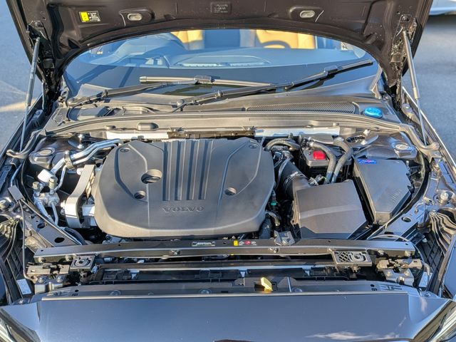 VOLVO V60 CROSS COUN 2024 Image 31