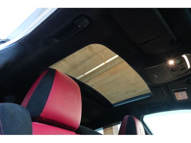 TOYOTA LEXUS LS500 2019 Image 31