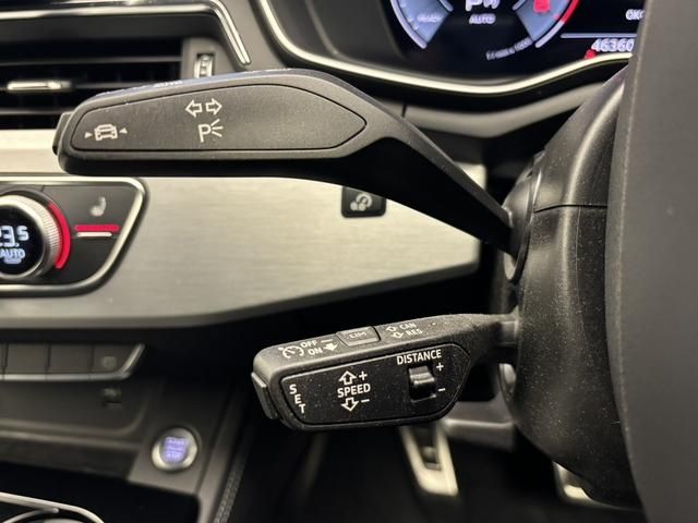 AUDI A4 AVANT 2023 Image 31