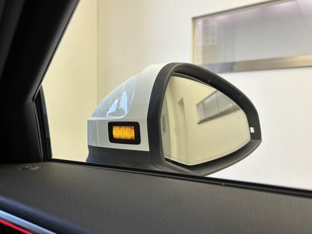 AUDI A4 AVANT 2023 Image 31