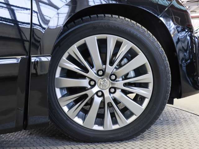 TOYOTA ALPHARD 2013 Image 31