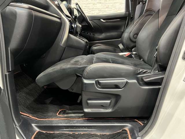 TOYOTA ALPHARD 4WD 2017 Image 31