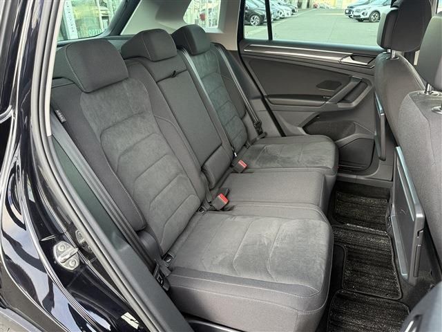 VOLKSWAGEN TIGUAN 2018 Image 31