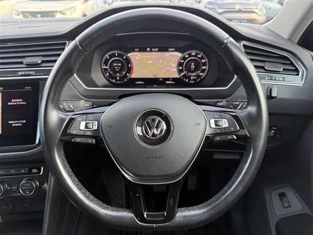VOLKSWAGEN TIGUAN 2018 Image 31