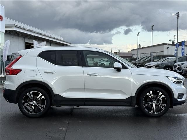 VOLVO XC40 2018 Image 31