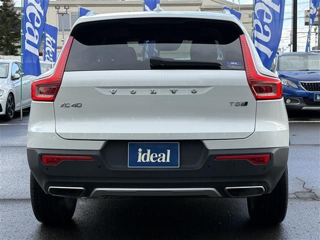 VOLVO XC40 2018 Image 31