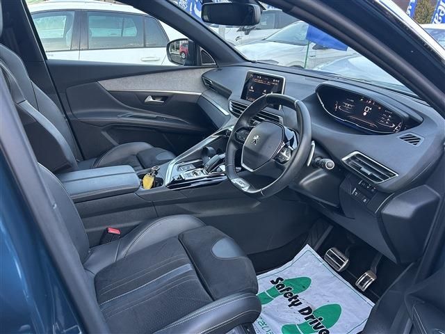 PEUGEOT 5008 2021 Image 31