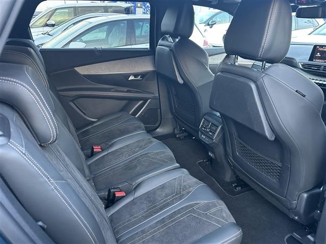 PEUGEOT 5008 2021 Image 31