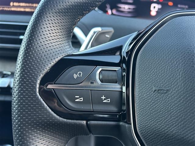 PEUGEOT 5008 2021 Image 31