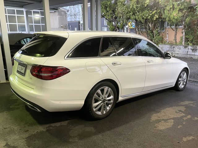 MERCEDES BENZ C CLAS 2018 Image 31