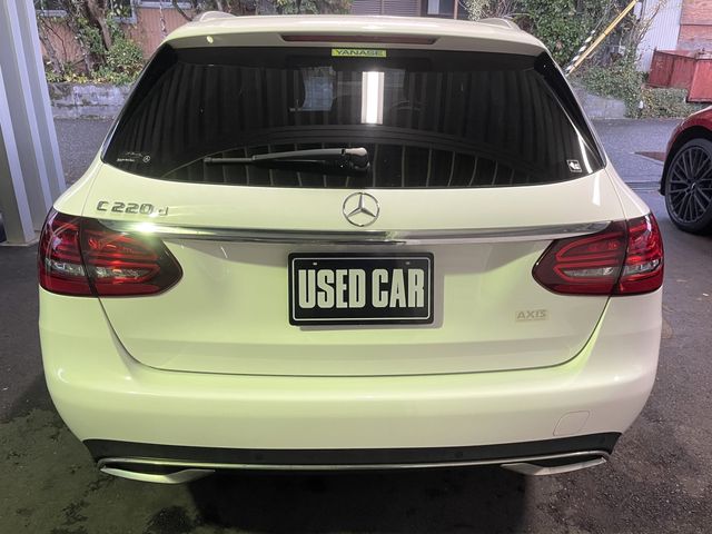 MERCEDES BENZ C CLAS 2018 Image 31