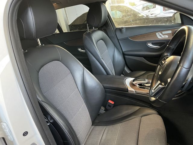 MERCEDES BENZ C CLAS 2018 Image 31