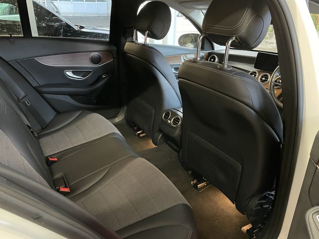 MERCEDES BENZ C CLAS 2018 Image 31