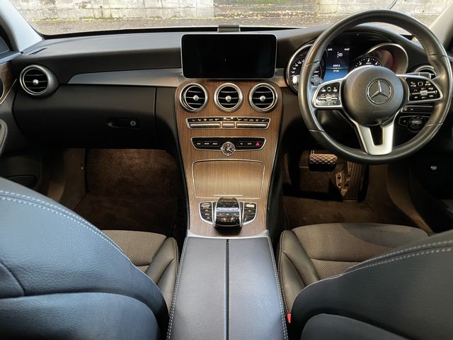 MERCEDES BENZ C CLAS 2018 Image 31