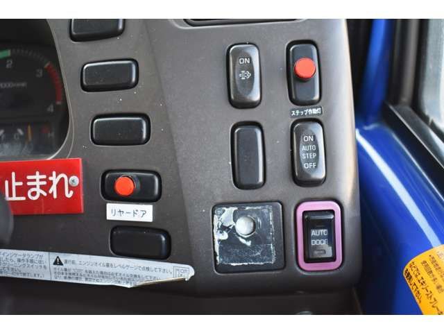 MITSUBISHI ROSA 2009 Image 31