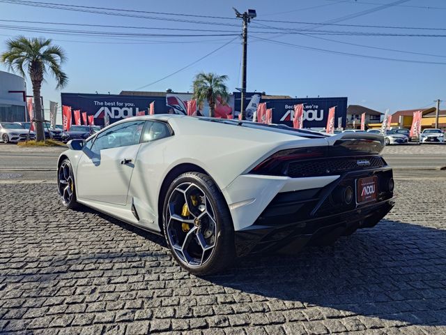 LAMBORGHINI HURACAN 2022 Image 31