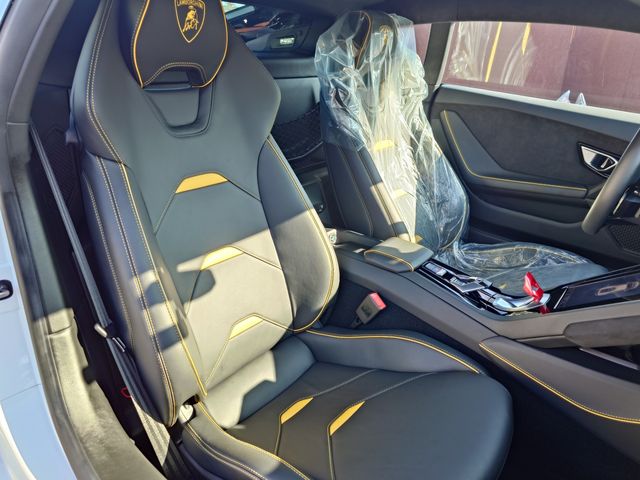 LAMBORGHINI HURACAN 2022 Image 31