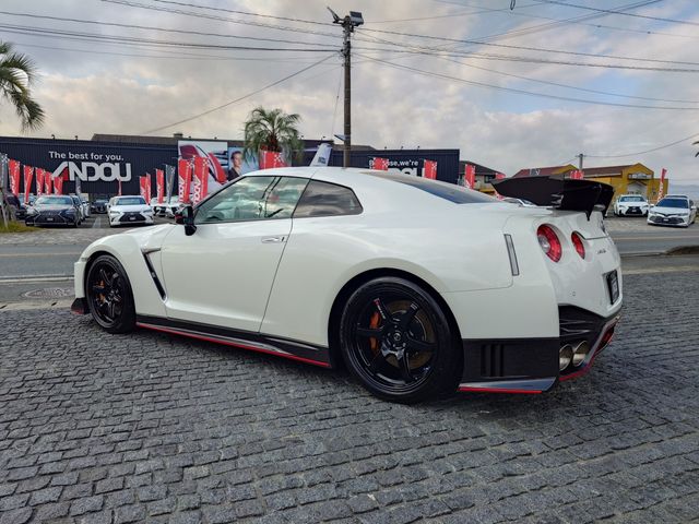 NISSAN GT-R 2019 Image 31