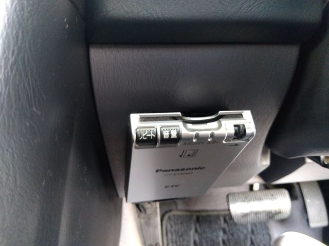 NISSAN SKYLINE 2001 Image 31