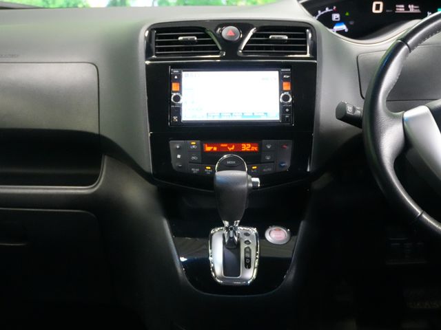 NISSAN SERENA  S-HYBRID 2015 Image 31