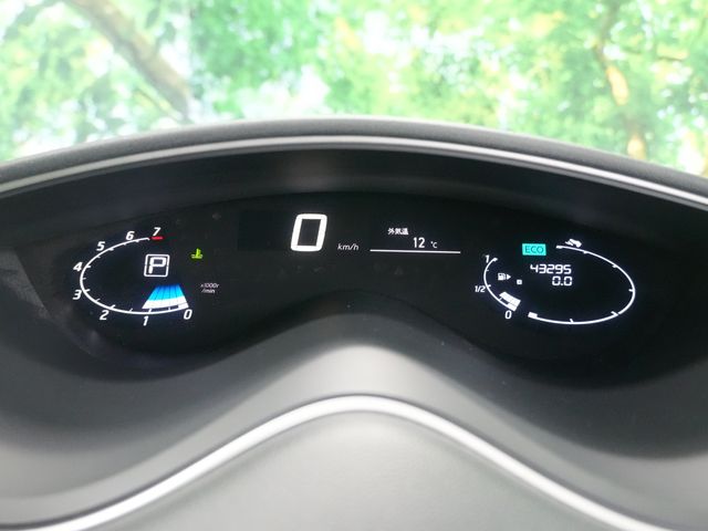 NISSAN SERENA  S-HYBRID 2015 Image 31