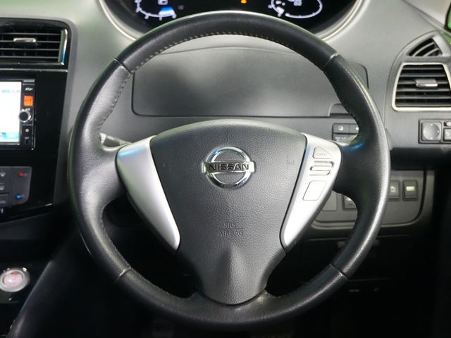 NISSAN SERENA  S-HYBRID 2015 Image 31