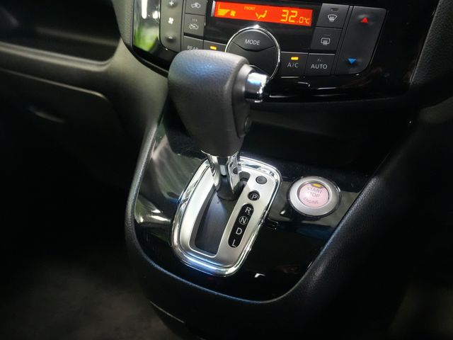 NISSAN SERENA  S-HYBRID 2015 Image 31