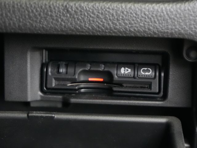 NISSAN SERENA  S-HYBRID 2015 Image 31