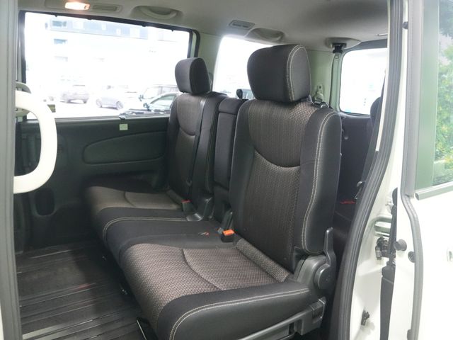 NISSAN SERENA  S-HYBRID 2015 Image 31