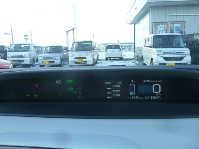 TOYOTA PRIUS 4WD 2019 Image 31