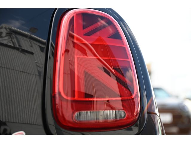 BMW MINI COOPER S 5DOOR 2023 Image 31