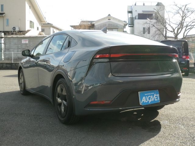 TOYOTA PRIUS 2023 Image 31