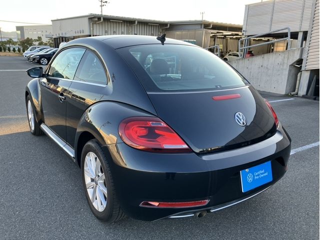 VOLKSWAGEN THE BEETL 2019 Image 31