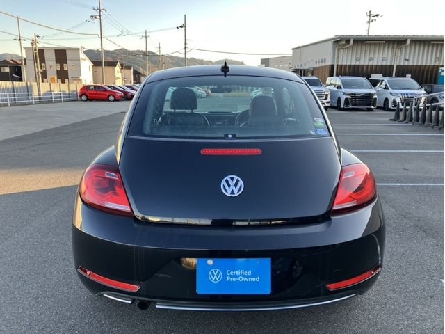 VOLKSWAGEN THE BEETL 2019 Image 31