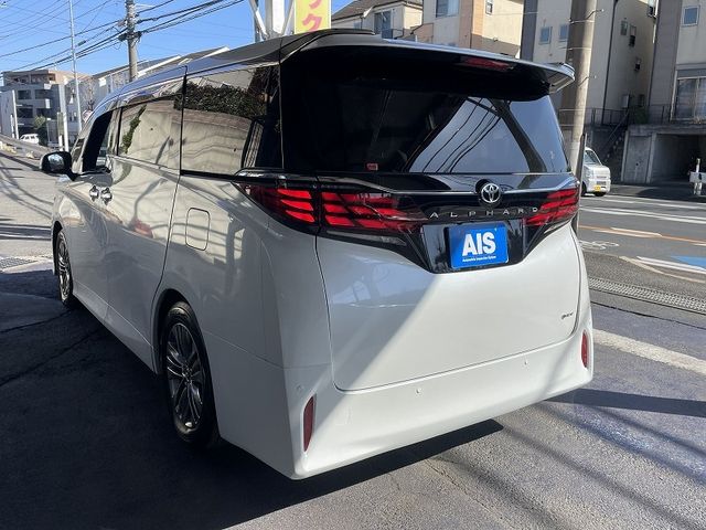 TOYOTA ALPHARD HYBRID 2024 Image 31