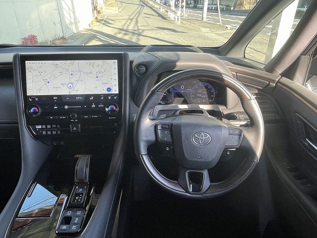 TOYOTA ALPHARD HYBRID 2024 Image 31