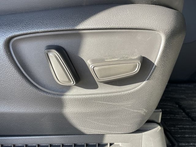 TOYOTA ALPHARD HYBRID 2024 Image 31