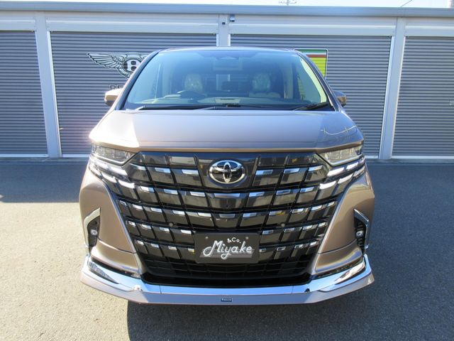 TOYOTA ALPHARD HYBRID 2025 Image 31