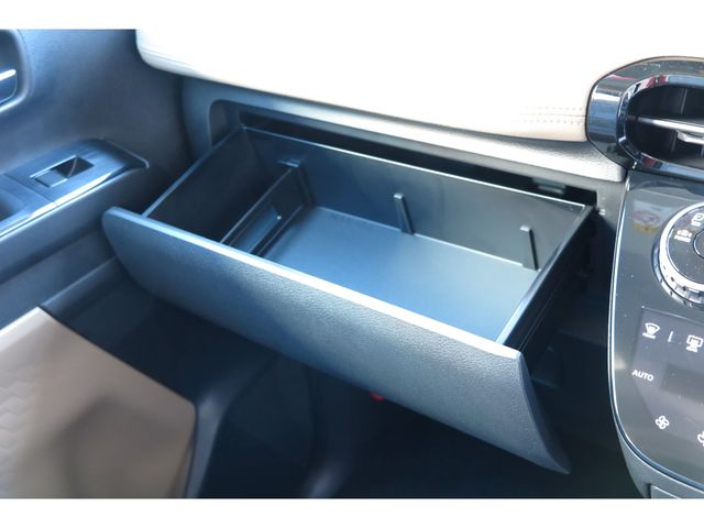 MITSUBISHI DELICA MINI 2025 Image 31