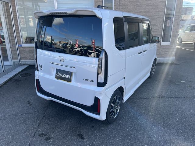 HONDA N BOX CUSTOM 2024 Image 31