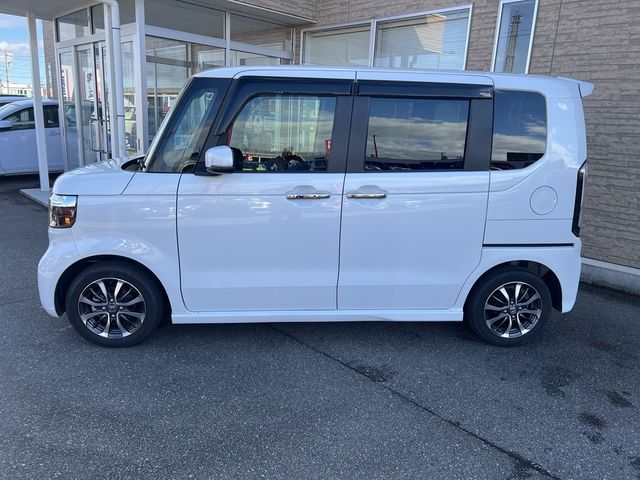 HONDA N BOX CUSTOM 2024 Image 31