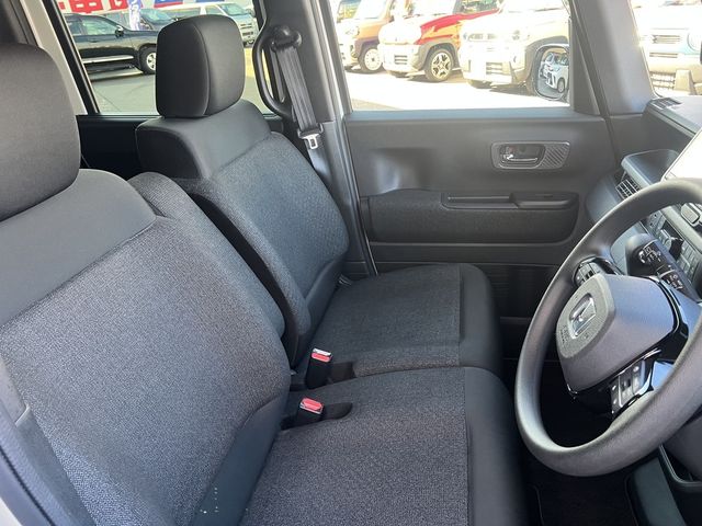 HONDA N BOX CUSTOM 2024 Image 31