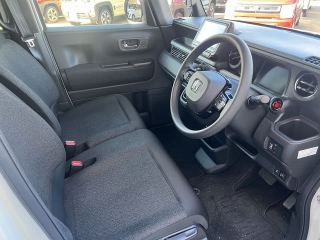 HONDA N BOX CUSTOM 2024 Image 31