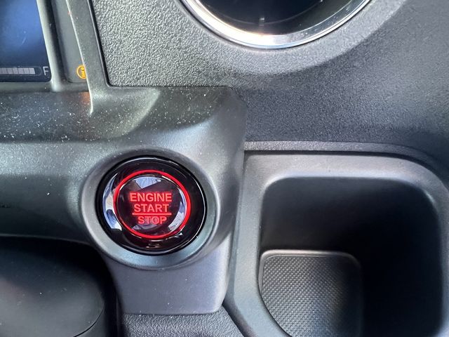 HONDA N BOX CUSTOM 2024 Image 31