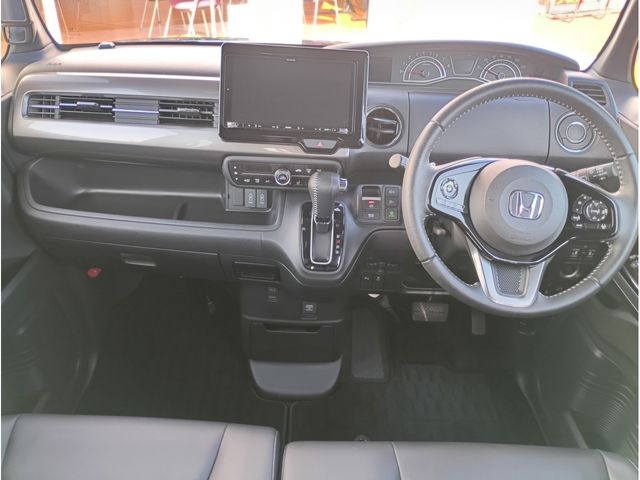 HONDA N BOX CUSTOM 2022 Image 31