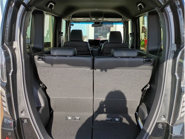 HONDA N BOX CUSTOM 2022 Image 31