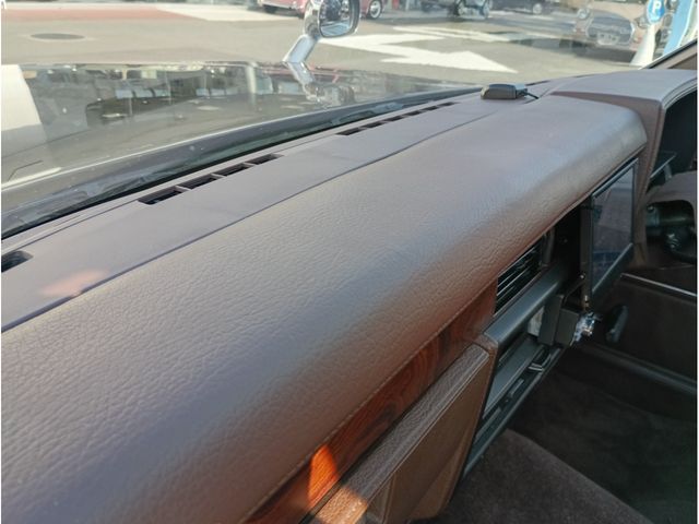 NISSAN CEDRIC VAN 1997 Image 31