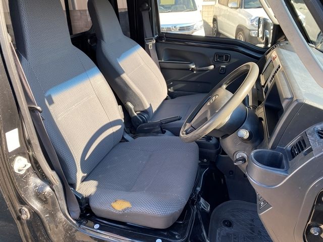 DAIHATSU HIJET TRUCK 4WD 2019 Image 31