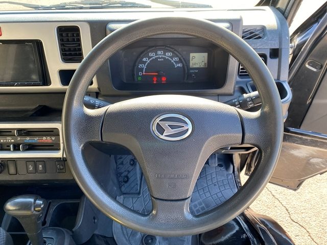 DAIHATSU HIJET TRUCK 4WD 2019 Image 31